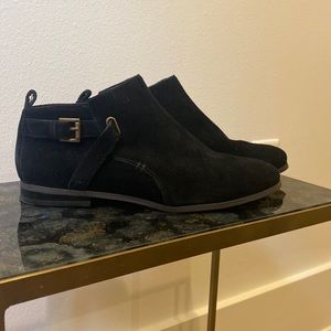 Nine West Black Flat Booties